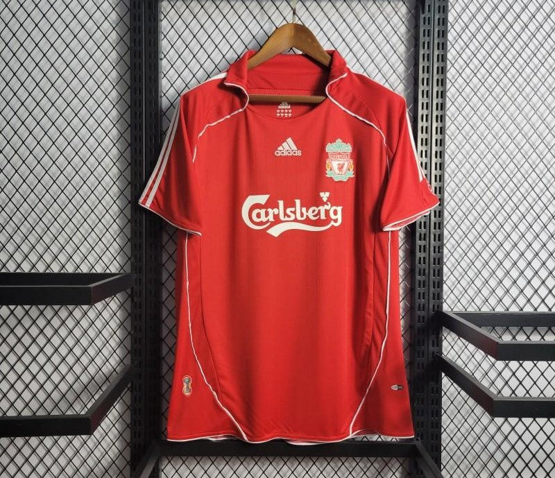 2006/07 Liverpool Home (Mint)