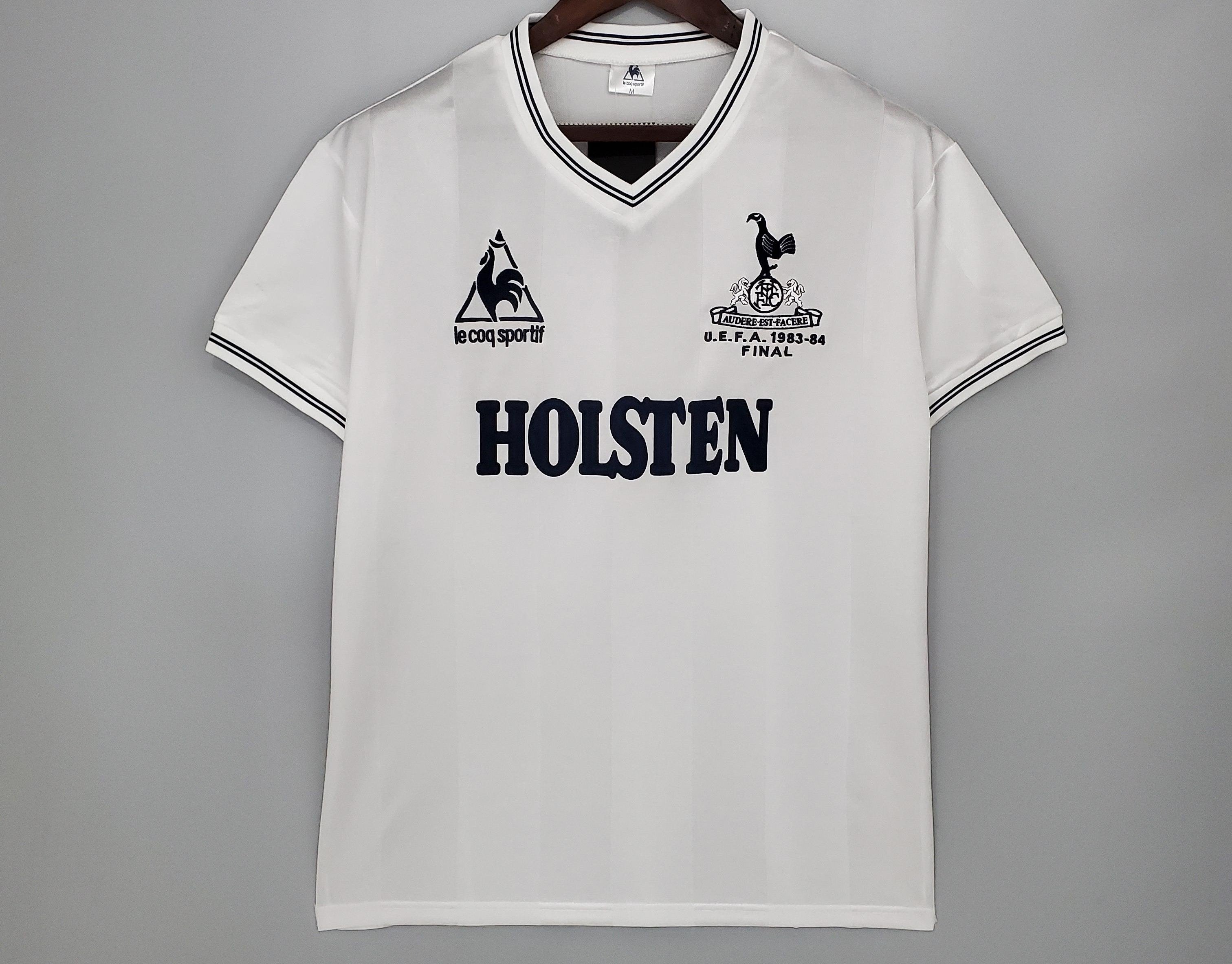 1983/84 Tottenham en casa (muy bueno)